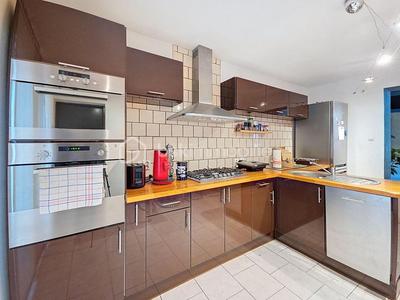 Maison traditionnelle - 111 m² - 5 pièces