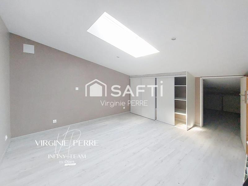 Maison - 412 m² - 14 pièces