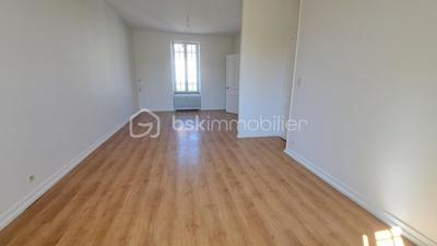 Maison de ville - 133 m² - 5 pièces