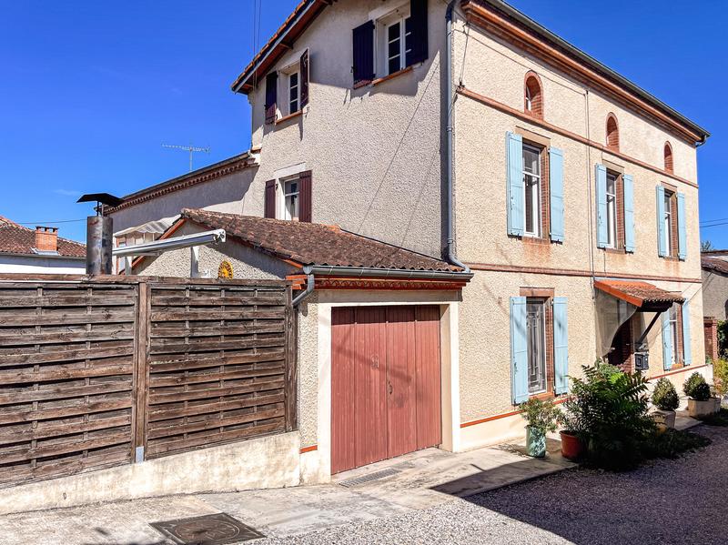 Maison de ville - 157 m² - 8 pièces