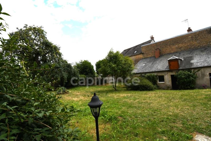 Maison - 289 m² - 12 pièces