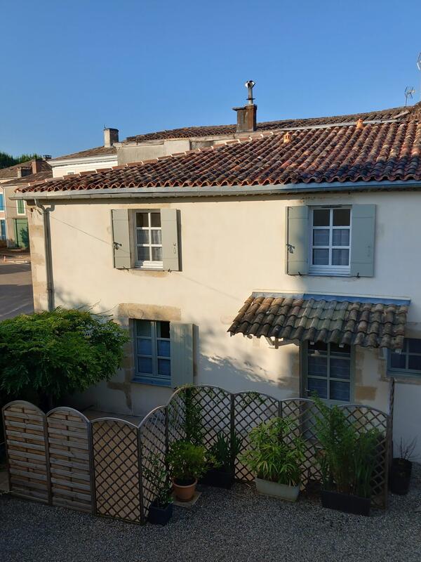 Maison - 98 m² - 5 pièces