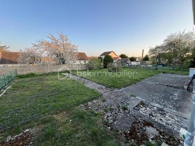 Maison - 98 m² - 4 pièces