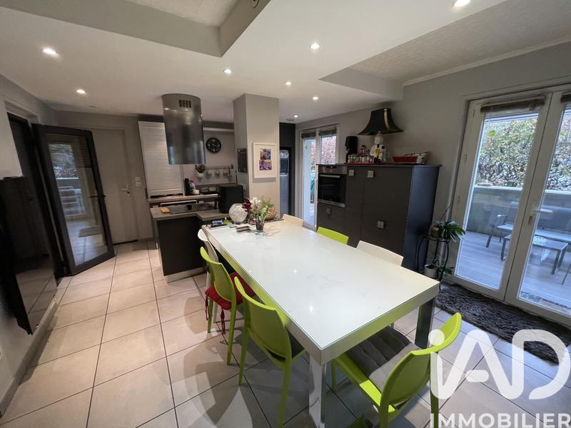 Maison - 170 m² - 7 pièces