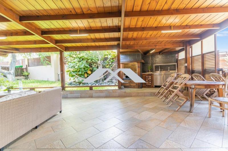 Villa - 104 m² - 4 pièces