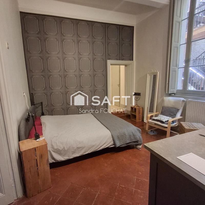 Appartement - 140 m² - 5 pièces