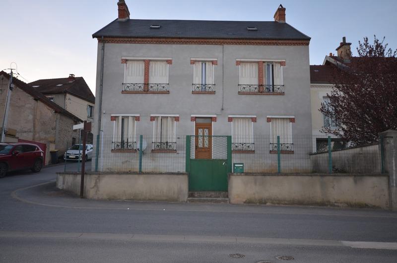 Maison de village - 140 m² - 5 pièces