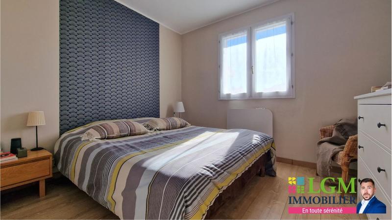 Villa - 90 m² - 5 pièces