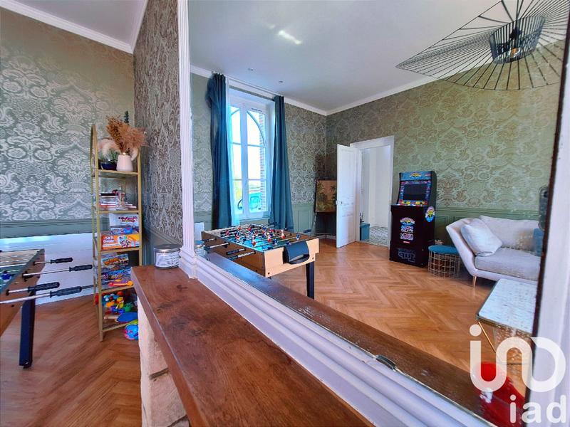 Maison - 159 m² - 6 pièces