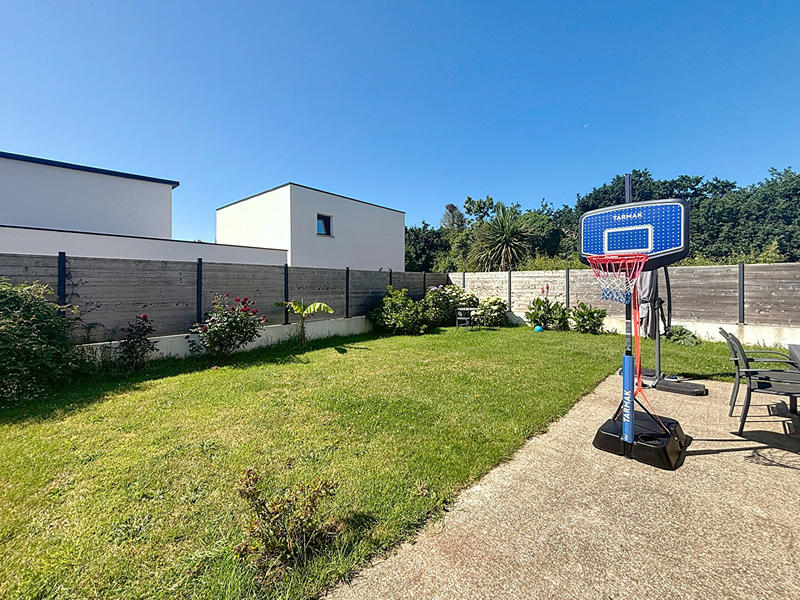 Maison - 111 m² - 6 pièces