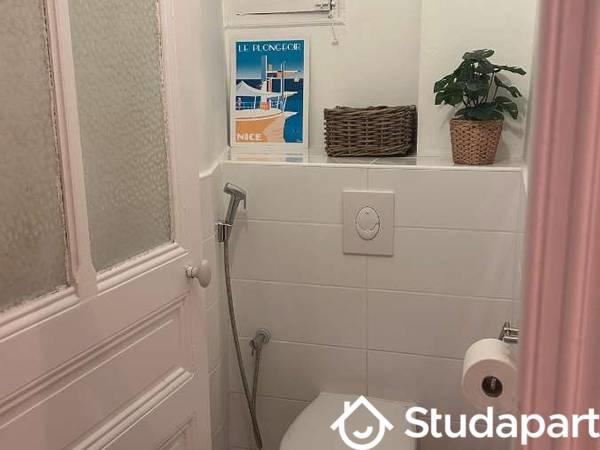 Chambre - 12 m² - 1 pièce