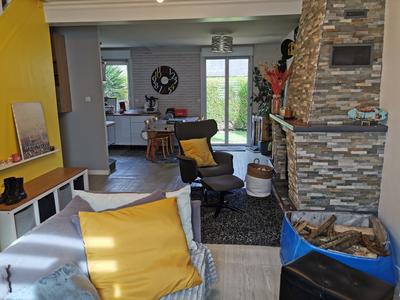 Maison - 92 m² - 6 pièces