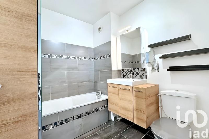 Appartement - 99 m² - 5 pièces