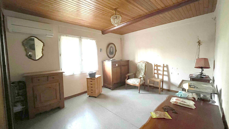 Maison - 150 m² - 9 pièces