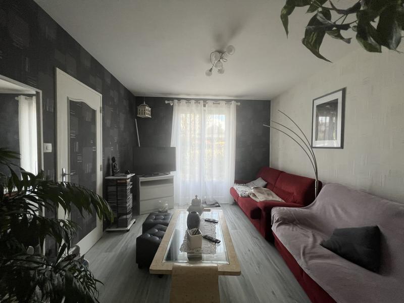 Maison - 111 m² - 5 pièces