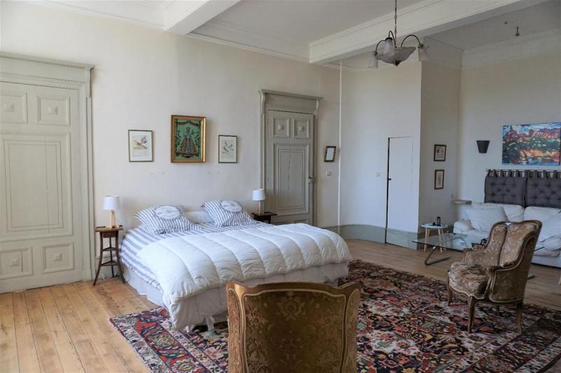 Maison de maîtres - 511 m² - 13 pièces