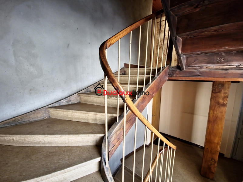 Appartement - 75 m² - 4 pièces