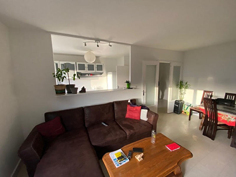 Appartement - 85 m² - 4 pièces