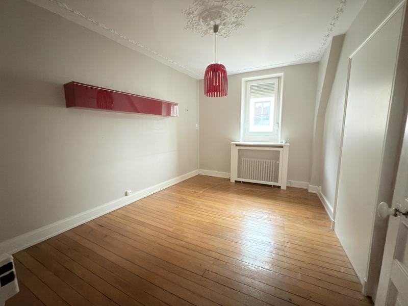 Immeuble - 235 m² - 3 pièces