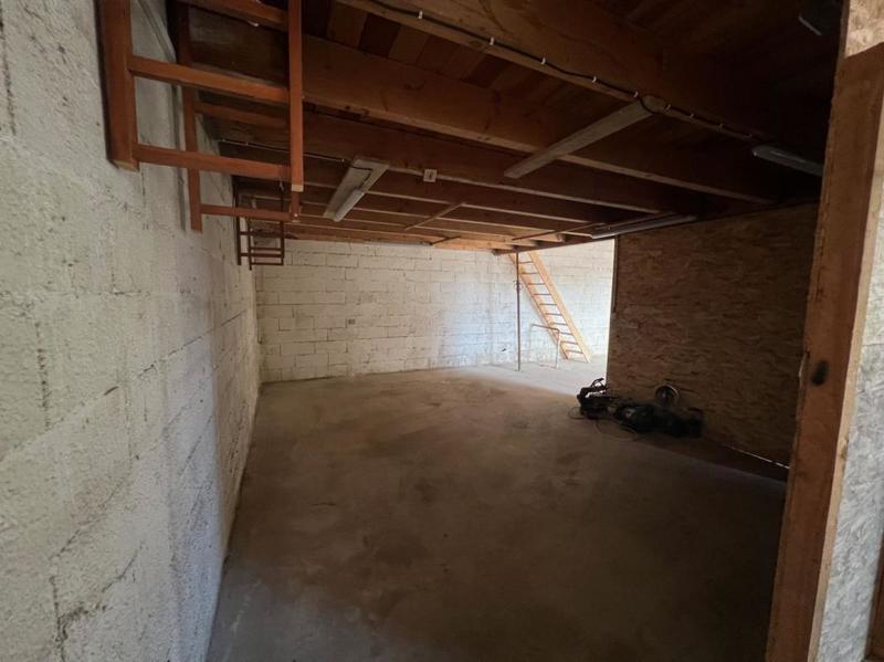 Maison - 253 m² - 5 pièces