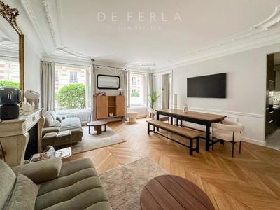 Appartement - 130 m² - 5 pièces