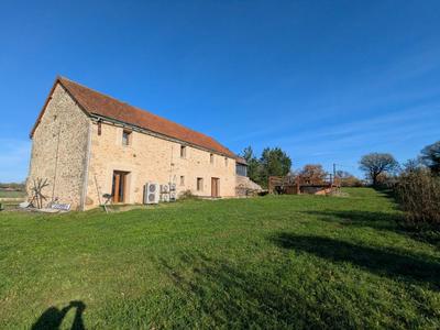 Maison - 225 m² - 11 pièces