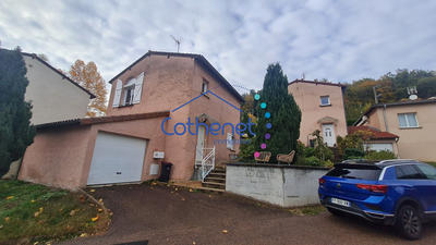 Maison - 90 m² - 4 pièces