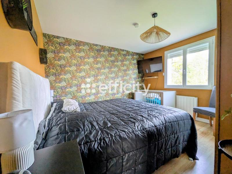 Pavillon - 170 m² - 6 pièces