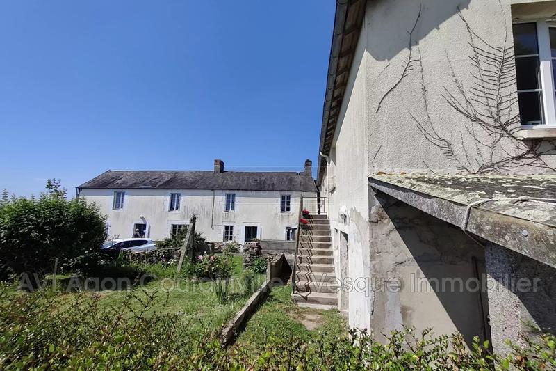 Maison - 215 m² - 7 pièces