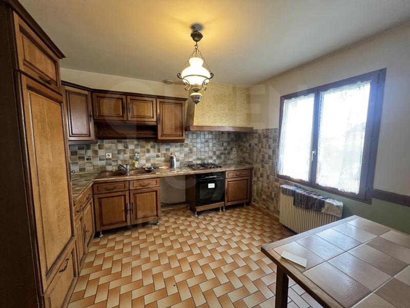 Maison - 141 m² - 7 pièces