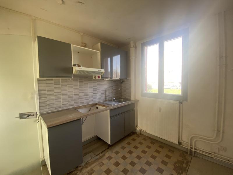 Local commercial - 60 m² - 4 pièces