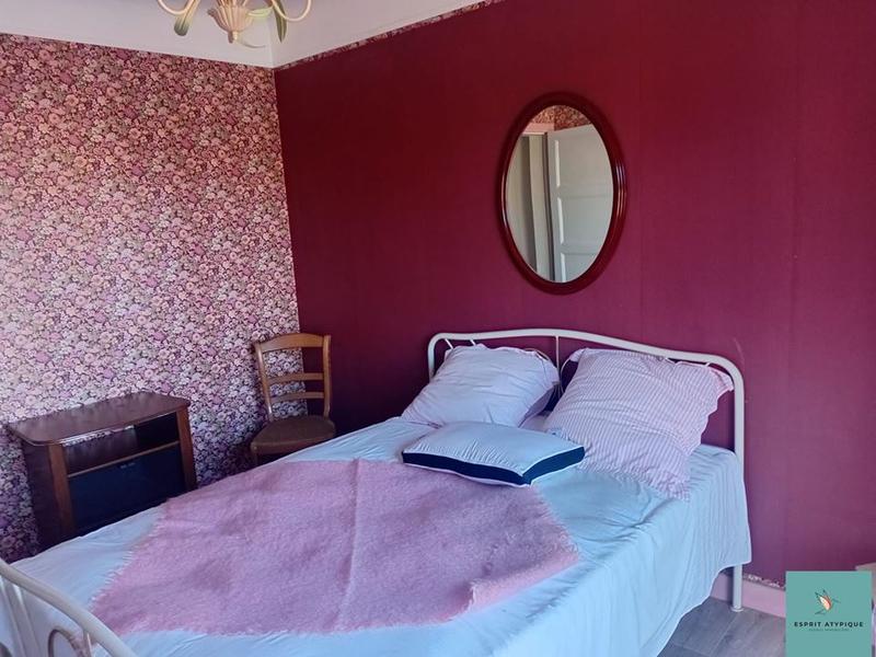 Maison traditionnelle - 171 m² - 7 pièces