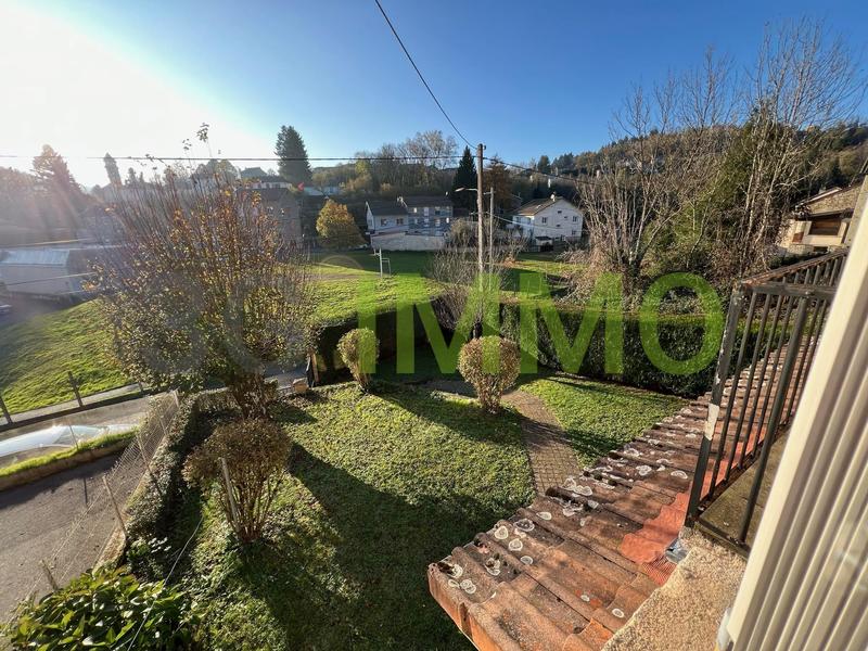 Maison - 94 m² - 5 pièces