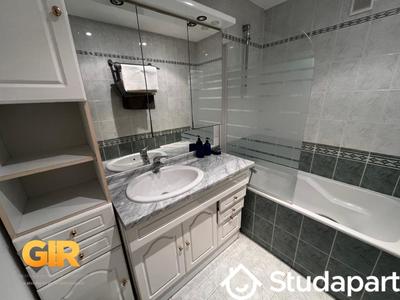 Chambre - 17 m² - 1 pièce