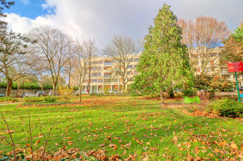 Appartement - 117 m² - 6 pièces