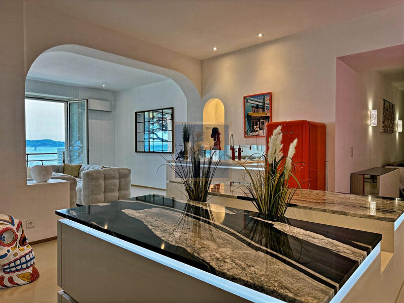 Appartement - 135 m² - 4 pièces