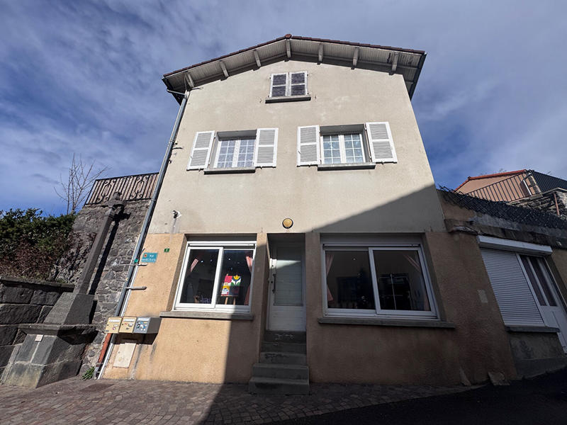 Appartement - 236 m² - 8 pièces