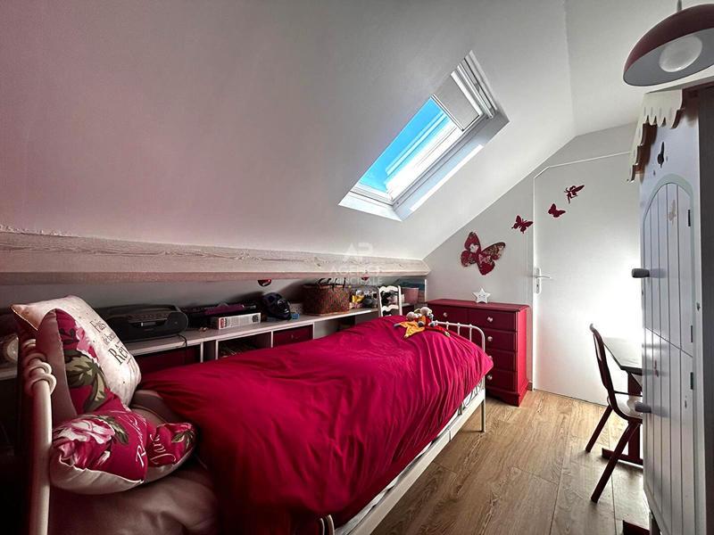 Maison - 121 m² - 6 pièces