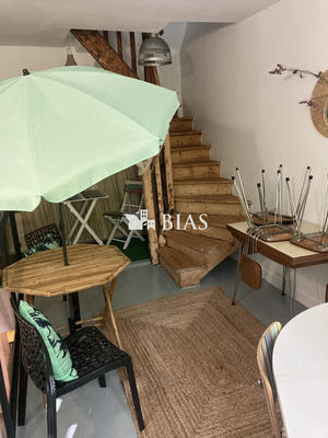 Fonds de commerce - 120 m²