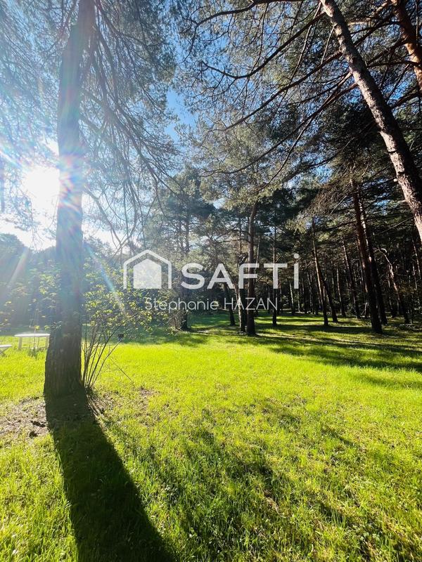 Maison - 330 m² - 8 pièces