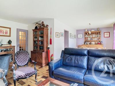 Maison - 103 m² - 7 pièces