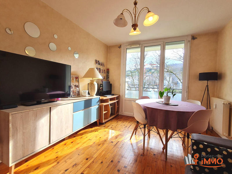 Appartement - 55 m² - 3 pièces