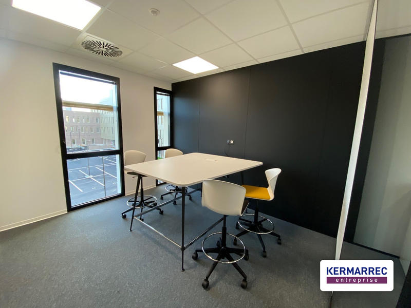 Bureau - 101 m²