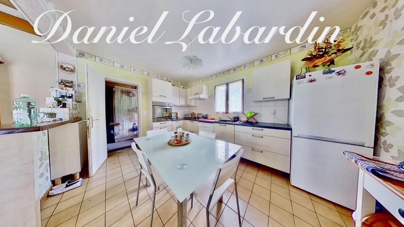 Maison - 113 m² - 8 pièces