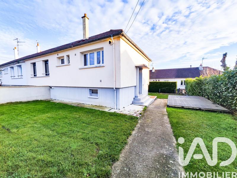 Maison - 137 m² - 6 pièces