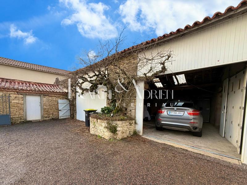 Maison - 140 m² - 6 pièces