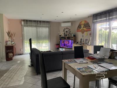 Maison - 102 m² - 5 pièces