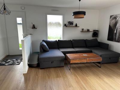 Maison - 90 m² - 3 pièces