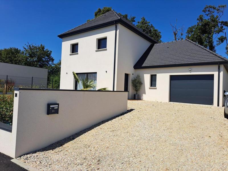 Maison - 115 m² - 5 pièces