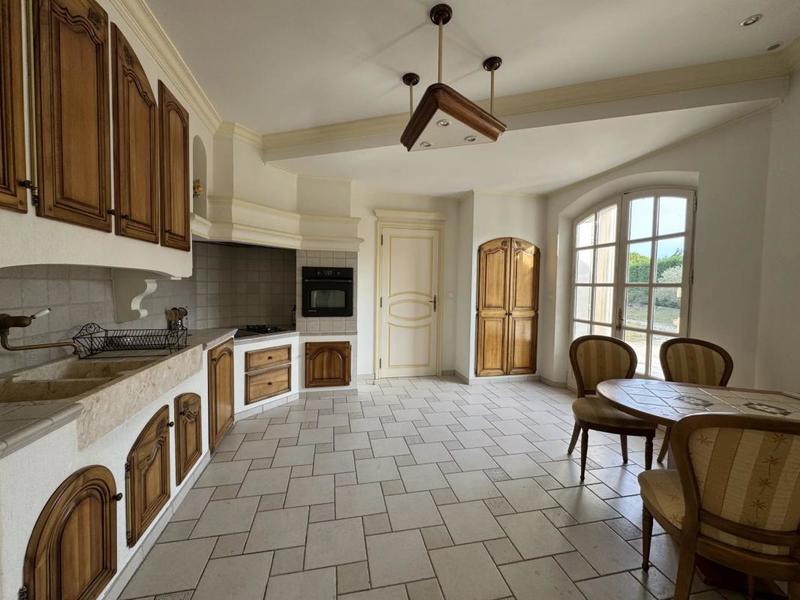 Villa - 420 m² - 11 pièces